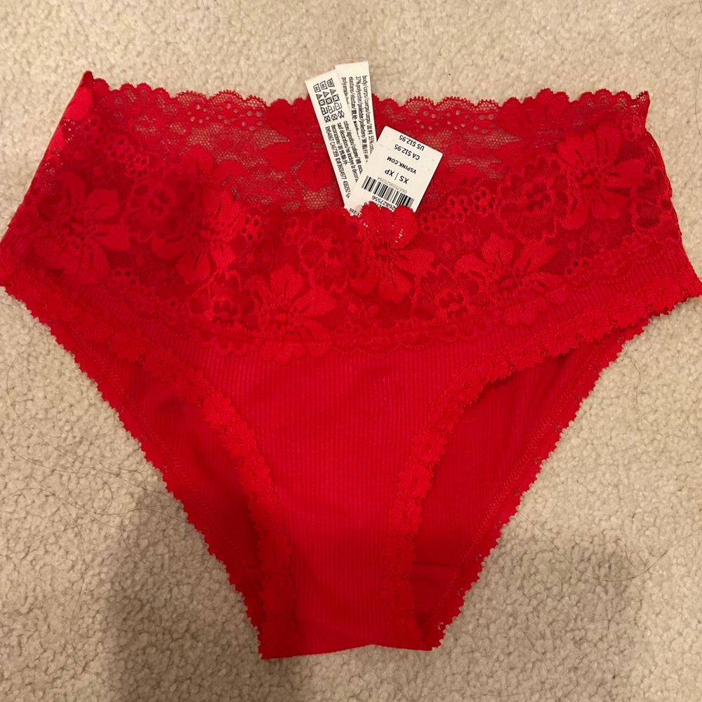 VS pink underwear